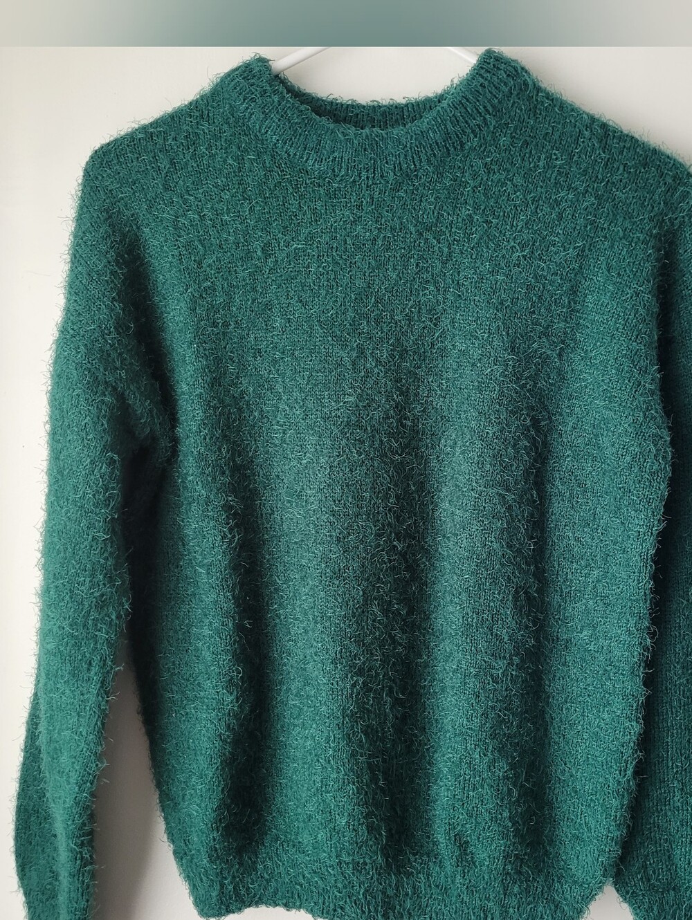 Simply Styled Women Emerald Green Fuzzy Sweater Size M